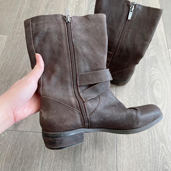 MARC FISHER Women’s Brown Leather Boots - Picture 3 of 9